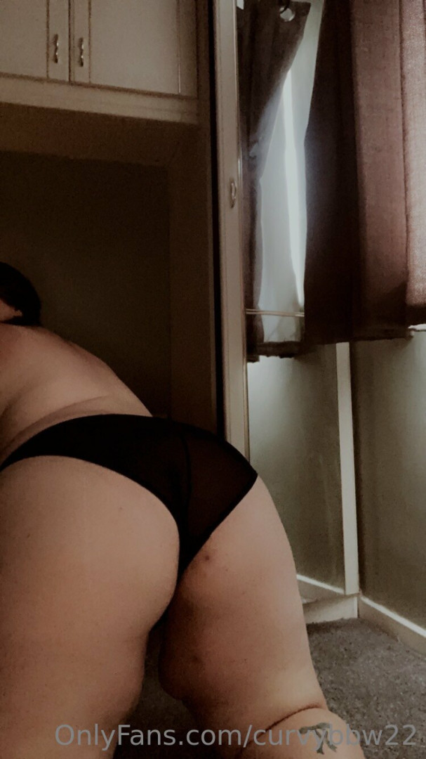 Photo by curvybbw22 published on October 15,2023 07:23:59 - BestThots