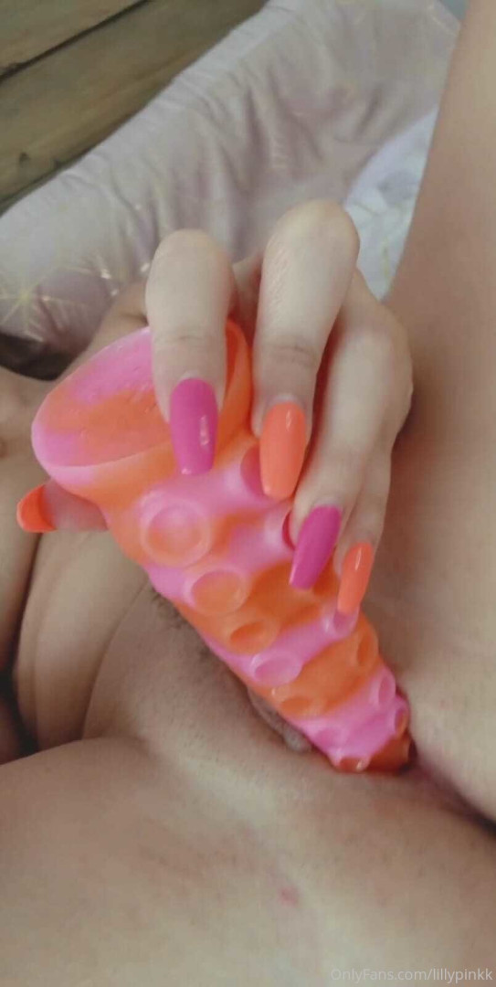 Photo by lillypinkk published on July 8,2023 13:25:47 - BestThots