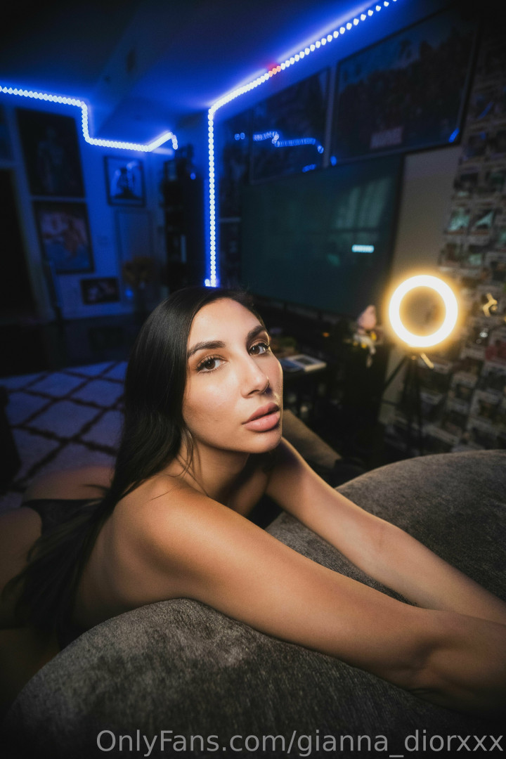 Photo by gianna_diorxxx published on August 30,2023 15:29:39 - BestThots