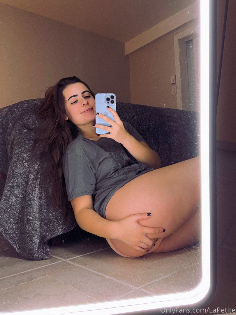 Photo by lapetite published on October 16,2023 01:28:23 - BestThots