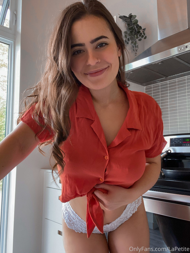 Photo by lapetite published on October 16,2023 01:37:30 - BestThots