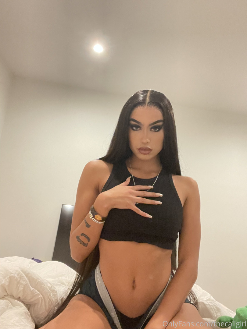 Photo by thecaligirl published on July 2,2023 10:12:01 - BestThots