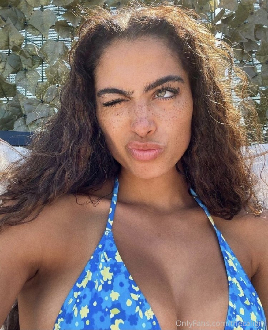 Photo by thecaligirl published on July 2,2023 10:12:22 - BestThots
