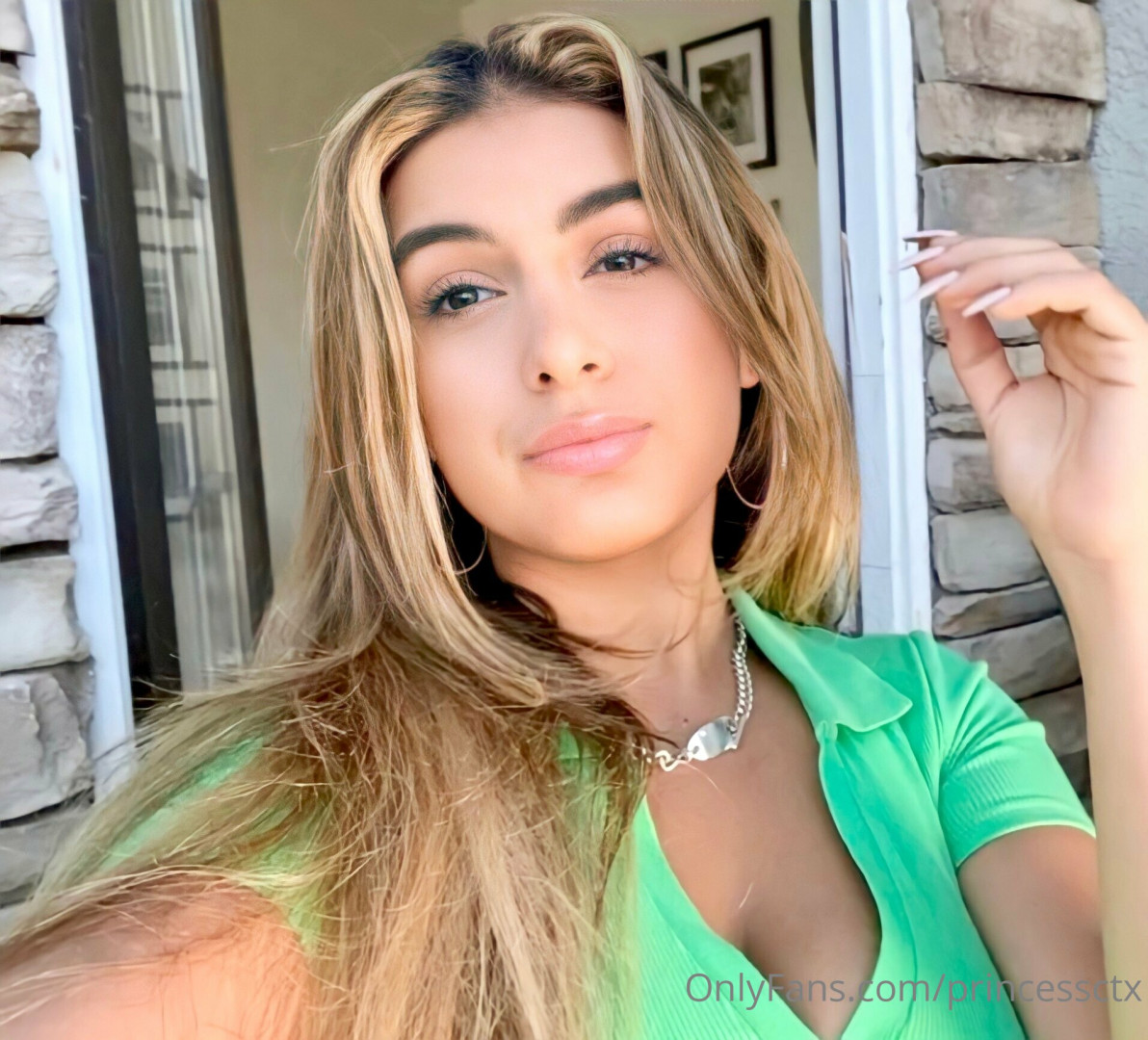 Photo by princessctx published on June 1,2023 14:36:21 - BestThots
