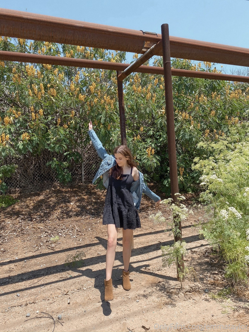 Photo by emmataylor published on January 14,2024 03:49:19 - BestThots