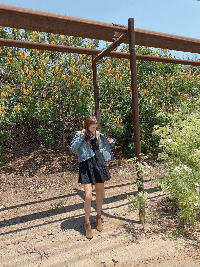 Photo by emmataylor published on January 14,2024 03:49:29 - BestThots