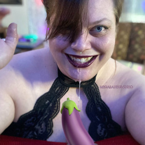 megasaurus420xofree #1999416