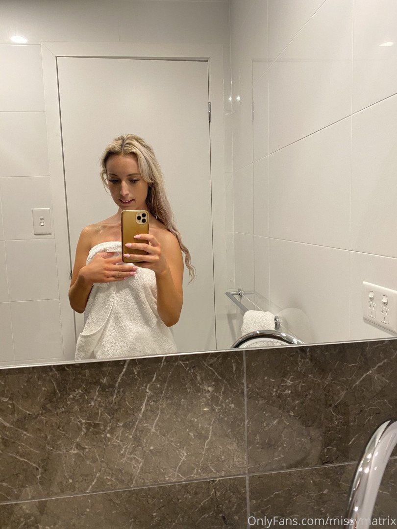 Photo by missymatrix published on October 13,2023 22:14:20 - BestThots