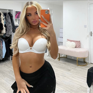 juliaholbanel #7441385