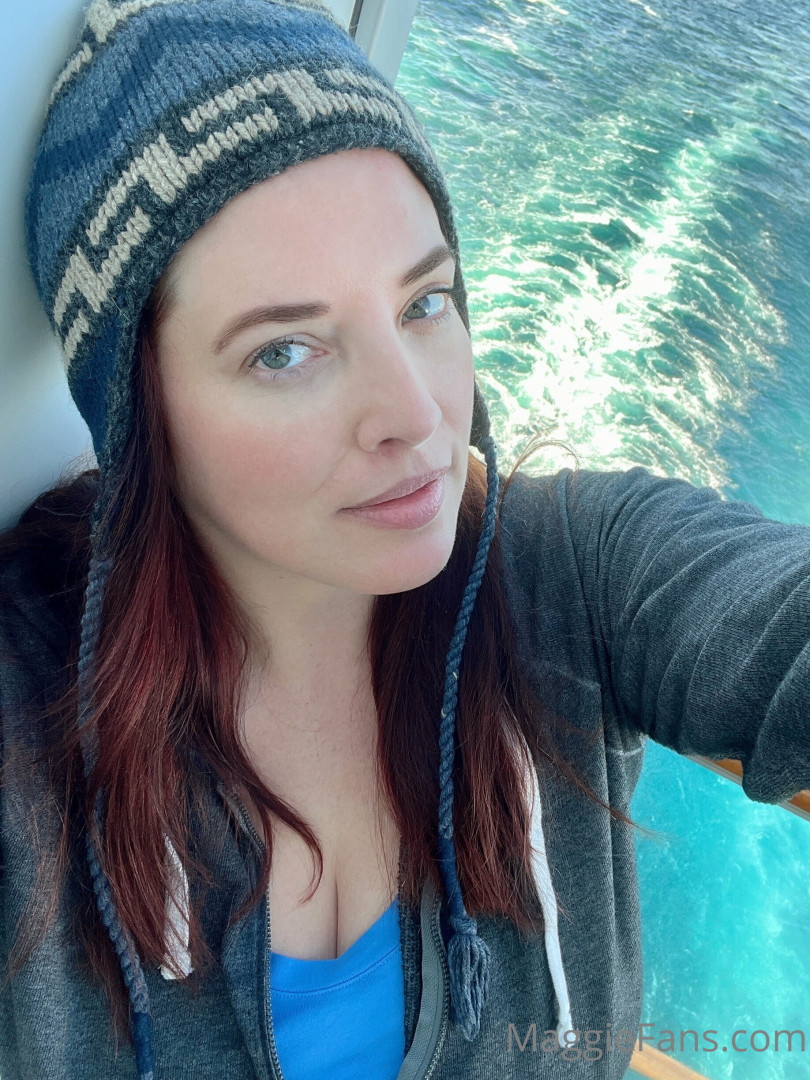 Photo by maggiegreenlive published on October 13,2023 19:50:29 - BestThots