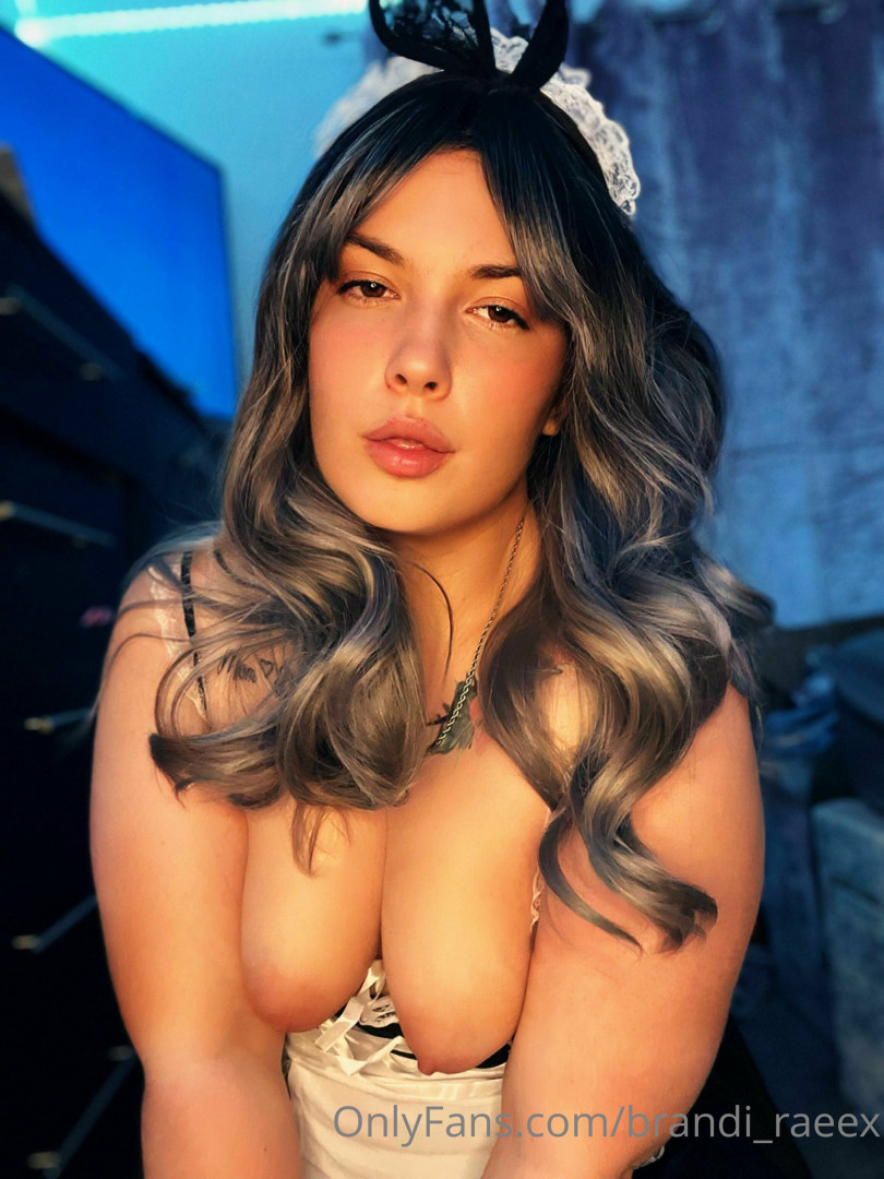 Photo by brandi_raeex published on December 11,2023 16:53:54 - BestThots