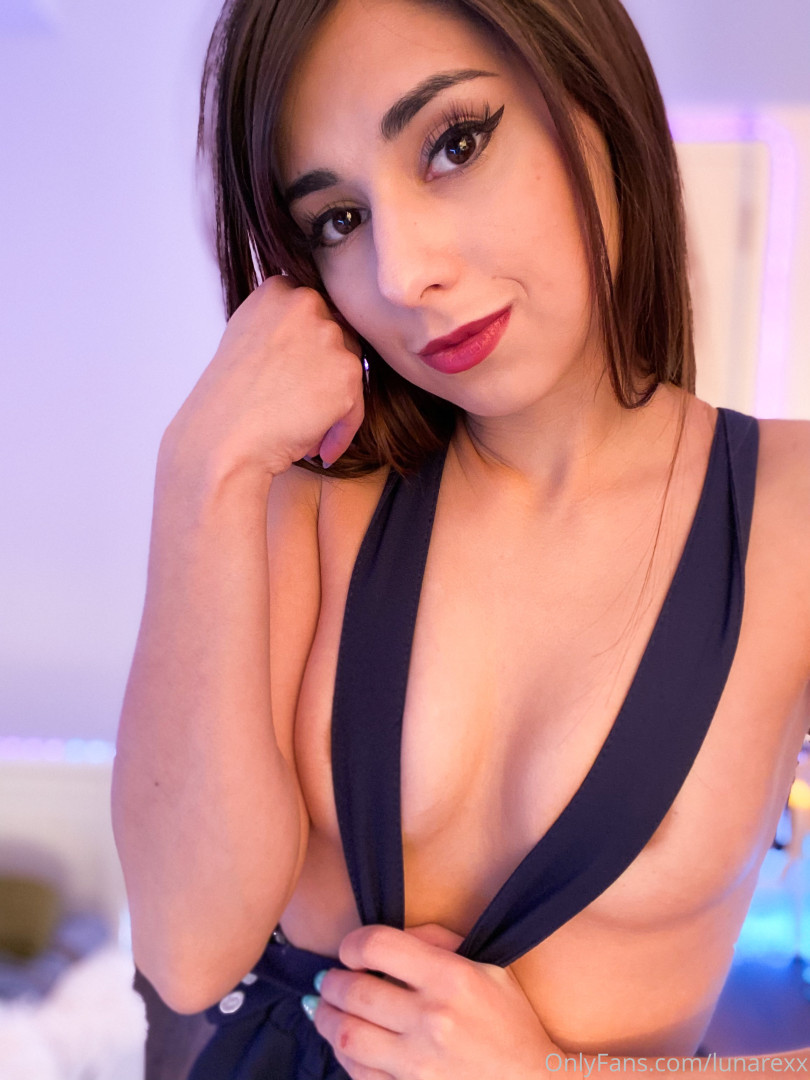 Photo by lunarexx published on October 24,2023 20:55:29 - BestThots