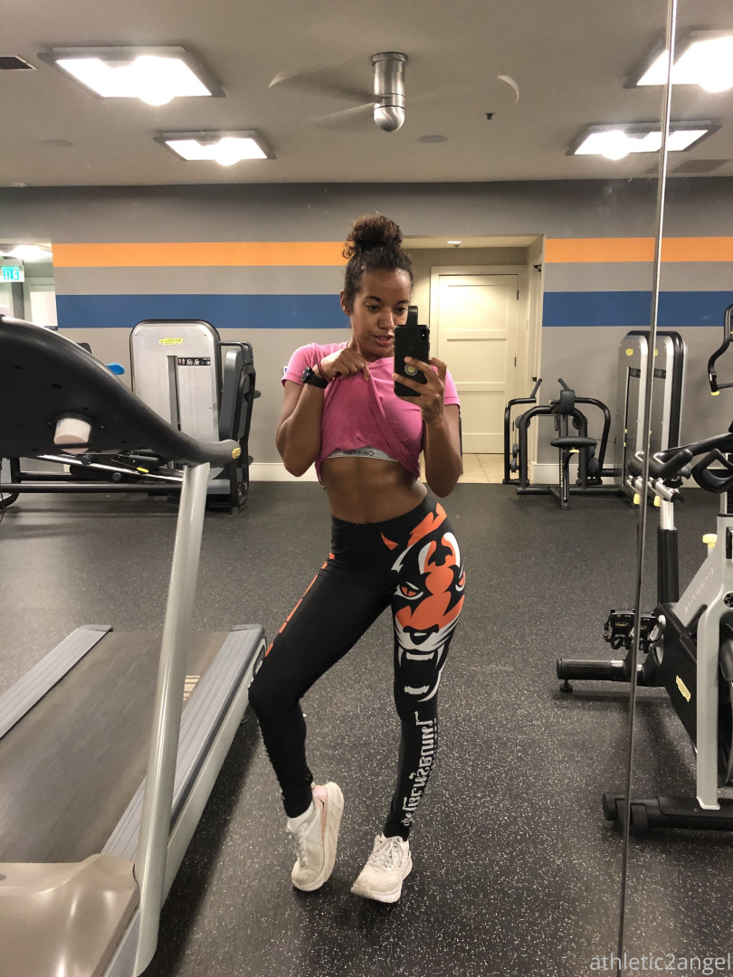 Photo by athletic2angel published on October 16,2023 23:42:36 - BestThots