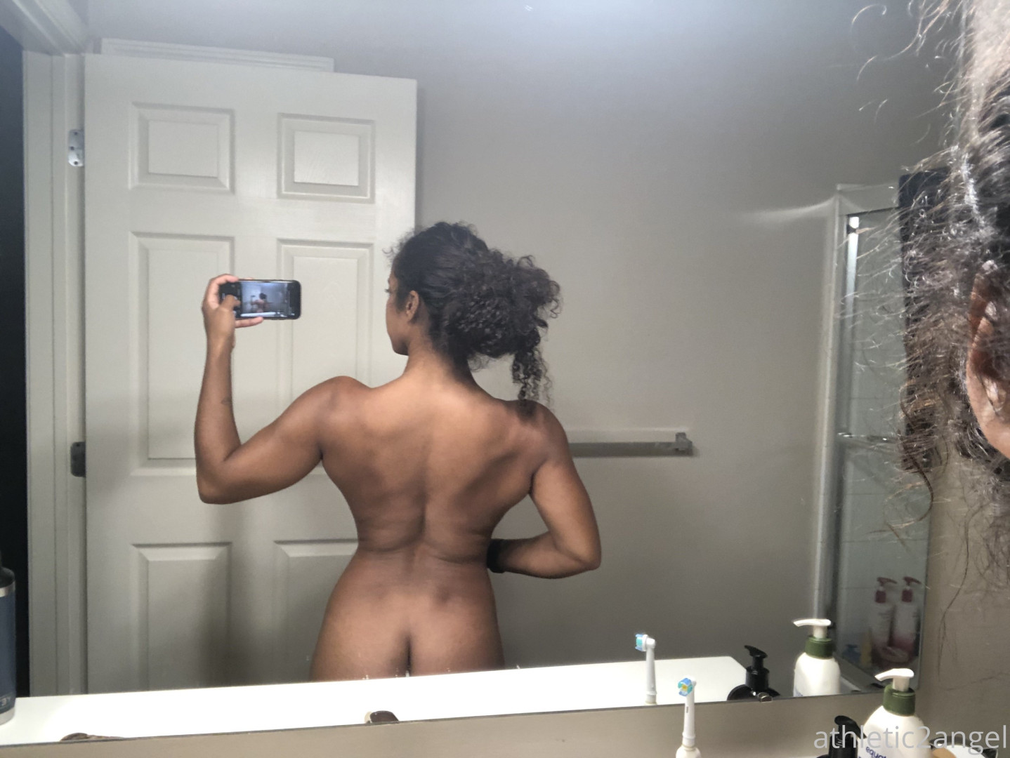 Photo by athletic2angel published on October 16,2023 23:47:31 - BestThots