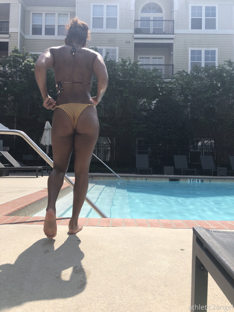 Photo by athletic2angel published on October 16,2023 23:49:12 - BestThots