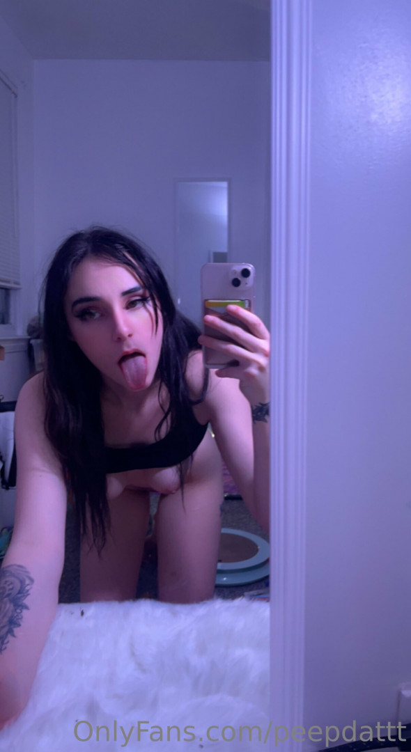 Photo by p33pdatt published on October 12,2023 22:19:29 - BestThots