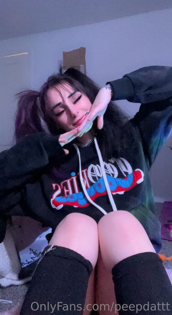 Photo by p33pdatt published on October 13,2023 00:09:58 - BestThots