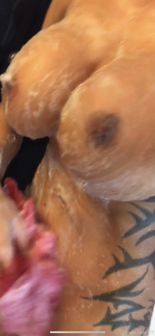 Photo by jewels_jade_vip published on June 8,2023 22:16:57 - BestThots