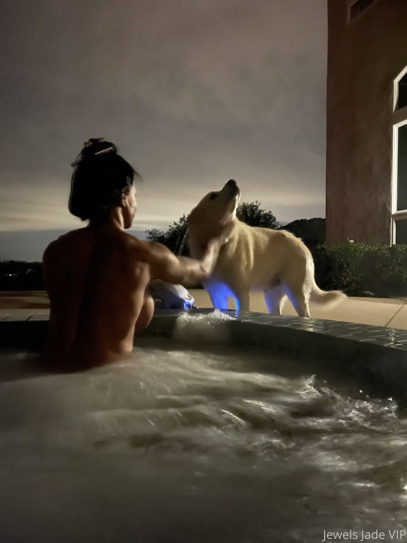 Photo by jewels_jade_vip published on June 8,2023 22:20:07 - BestThots