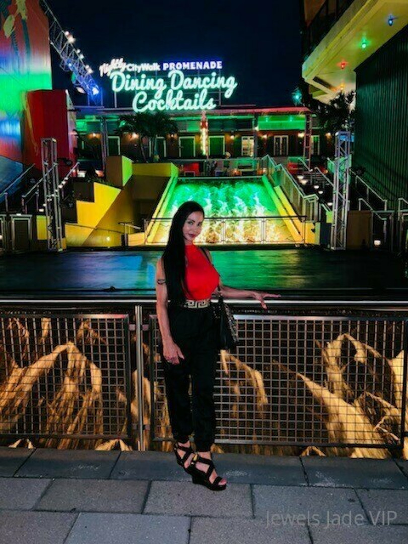 Photo by jewels_jade_vip published on June 8,2023 22:21:17 - BestThots