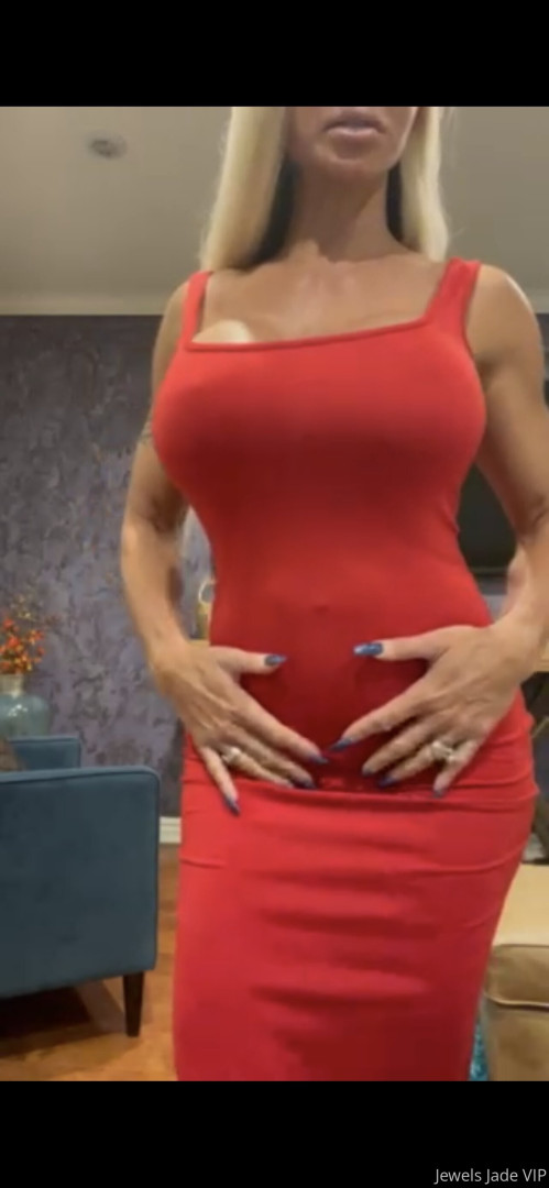 Photo by jewels_jade_vip published on June 8,2023 22:21:24 - BestThots