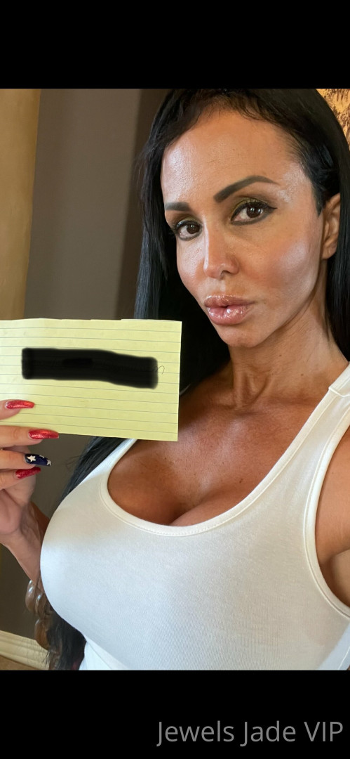 Photo by jewels_jade_vip published on June 8,2023 22:22:16 - BestThots