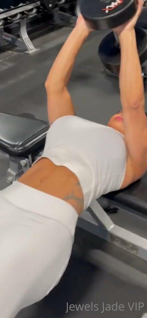 Photo by jewels_jade_vip published on June 8,2023 22:24:02 - BestThots