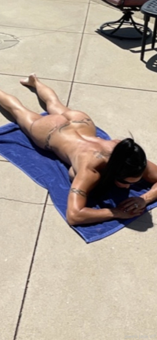 Photo by jewels_jade_vip published on June 8,2023 22:25:02 - BestThots