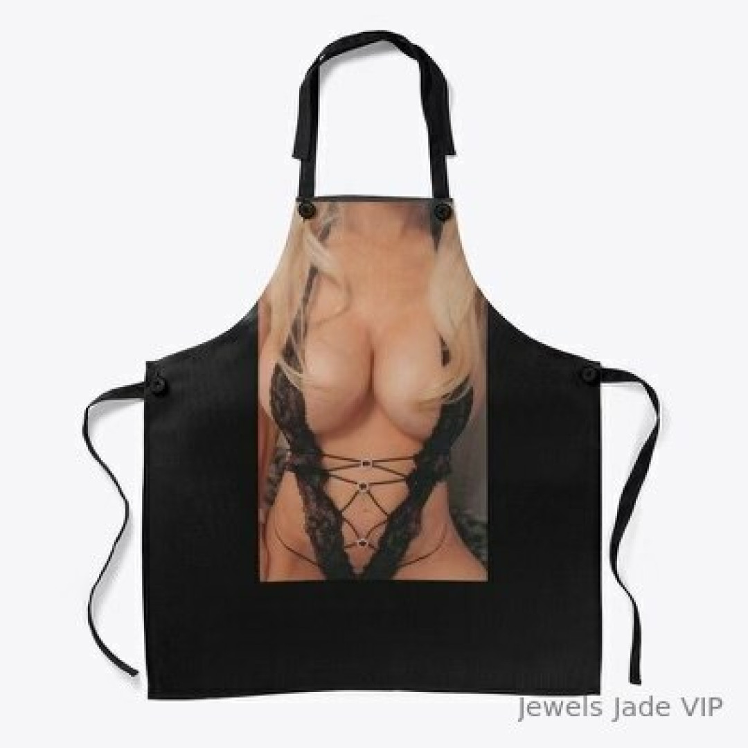 Photo by jewels_jade_vip published on June 8,2023 22:25:18 - BestThots