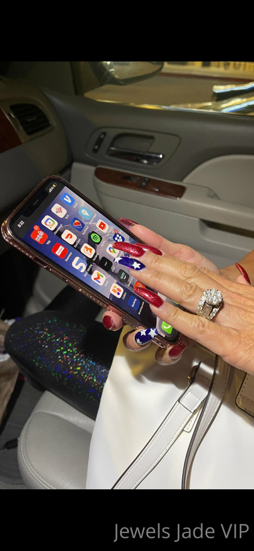 Photo by jewels_jade_vip published on June 8,2023 22:26:05 - BestThots