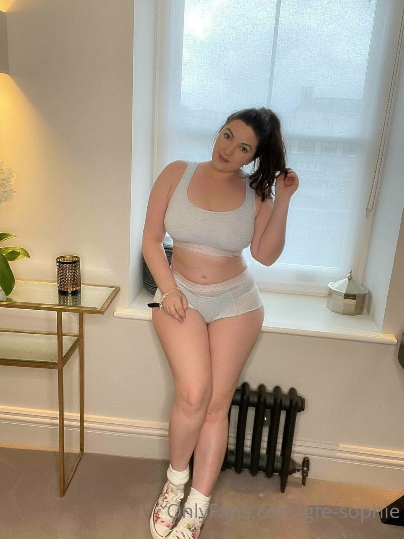 Photo by gfe-sophie published on July 28,2023 21:36:41 - BestThots