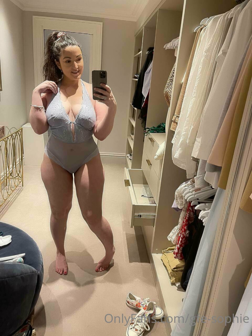 Photo by gfe-sophie published on July 28,2023 21:40:50 - BestThots