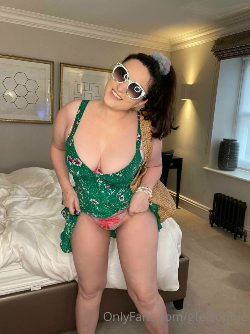 Photo by gfe-sophie published on July 28,2023 21:43:37 - BestThots