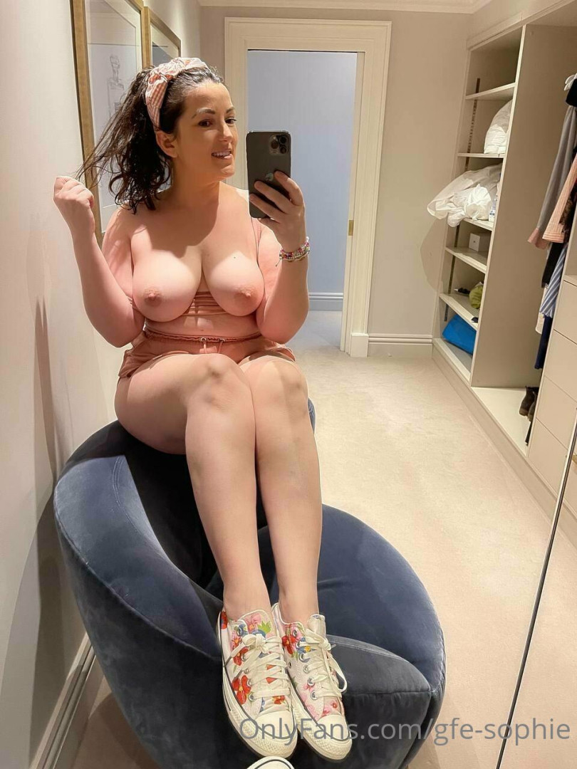 Photo by gfe-sophie published on July 28,2023 21:44:51 - BestThots