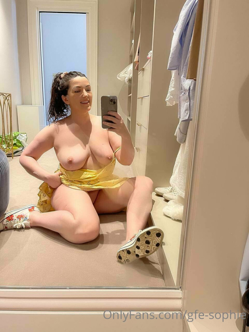 Photo by gfe-sophie published on July 28,2023 21:51:22 - BestThots