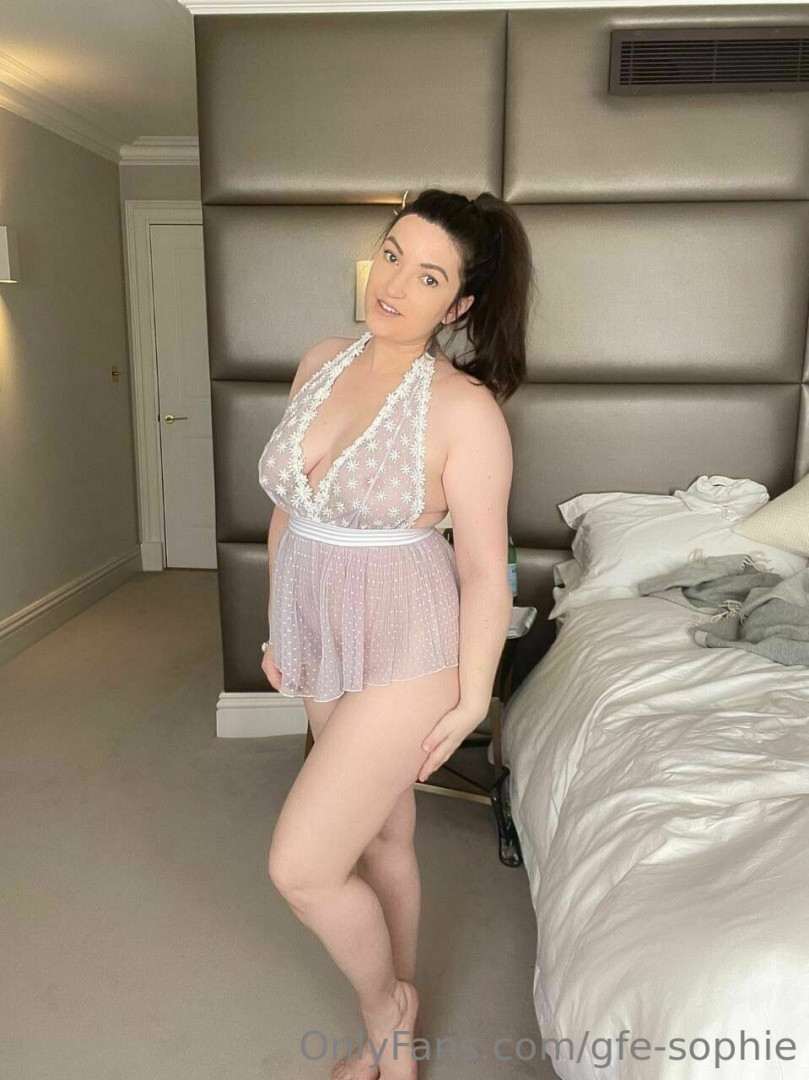 Photo by gfe-sophie published on July 28,2023 21:54:05 - BestThots