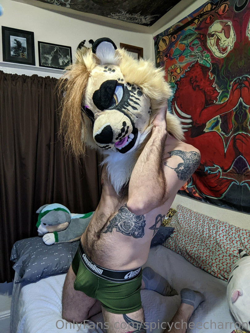 Photo by spicycheecharron published on May 17,2023 17:20:52 - BestThots