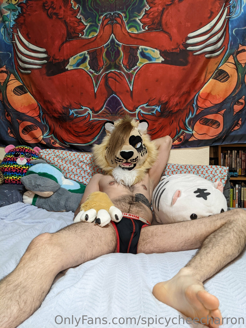 Photo by spicycheecharron published on May 17,2023 17:21:02 - BestThots