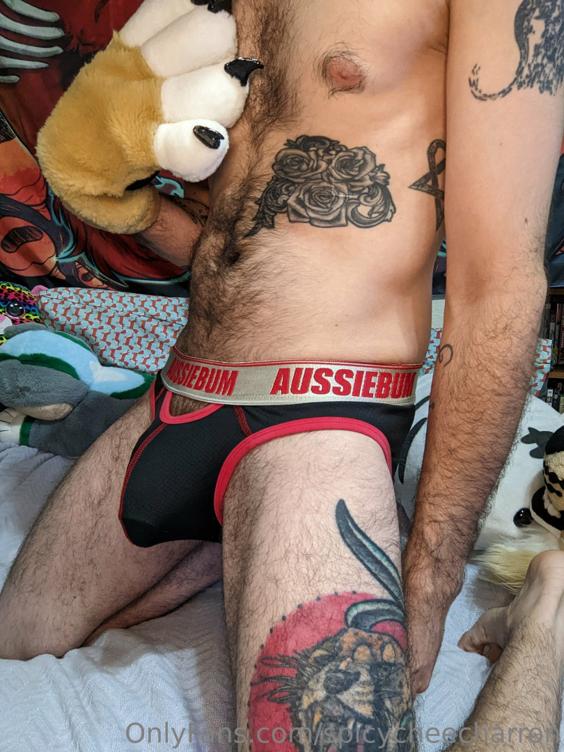 Photo by spicycheecharron published on May 17,2023 17:21:04 - BestThots