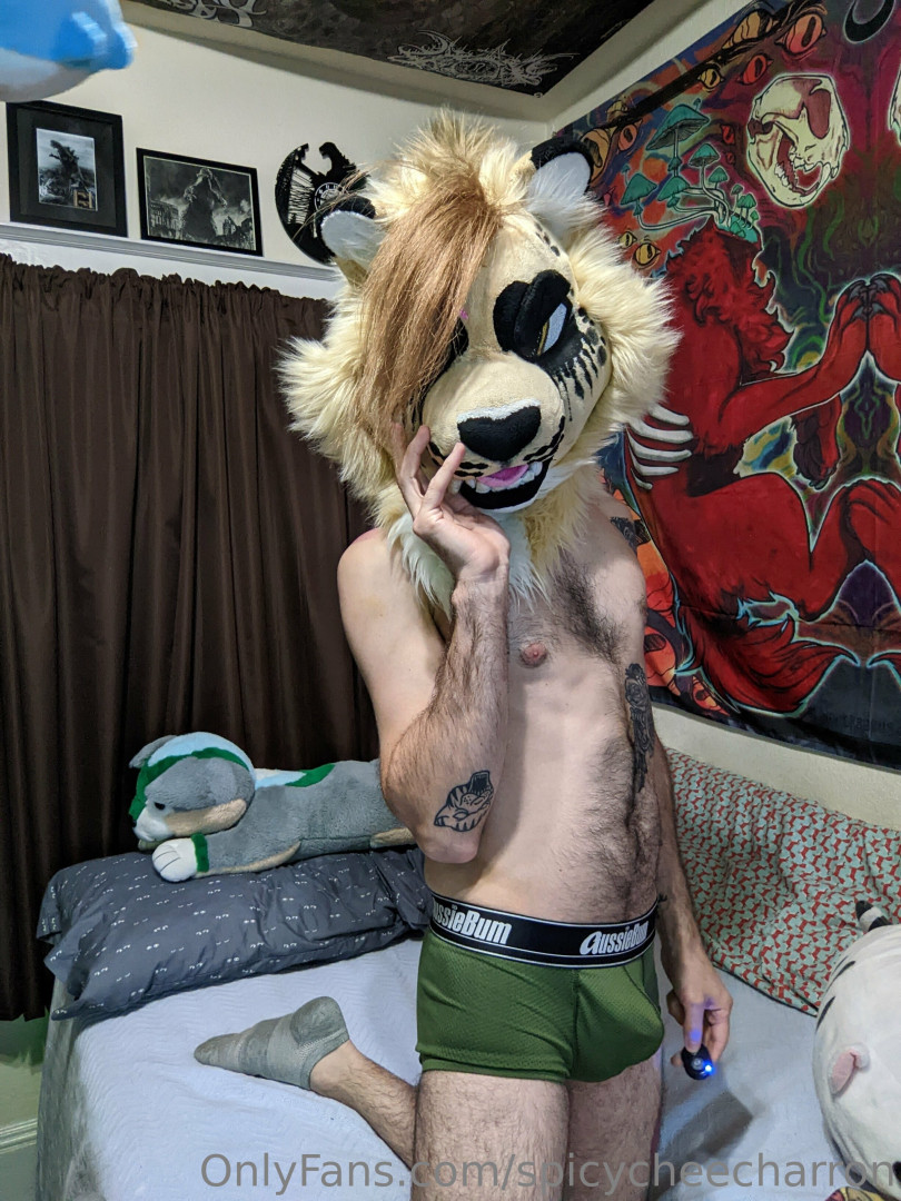 Photo by spicycheecharron published on May 17,2023 17:21:05 - BestThots