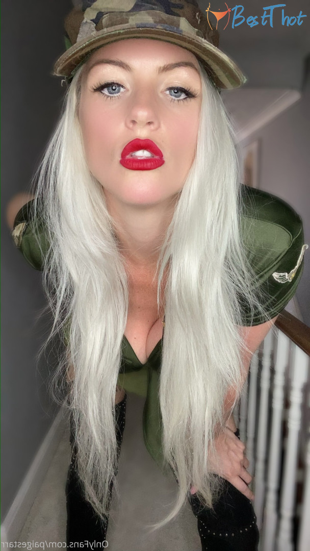 Photo by paigestarr published on December 19,2024 17:07:30 - BestThots