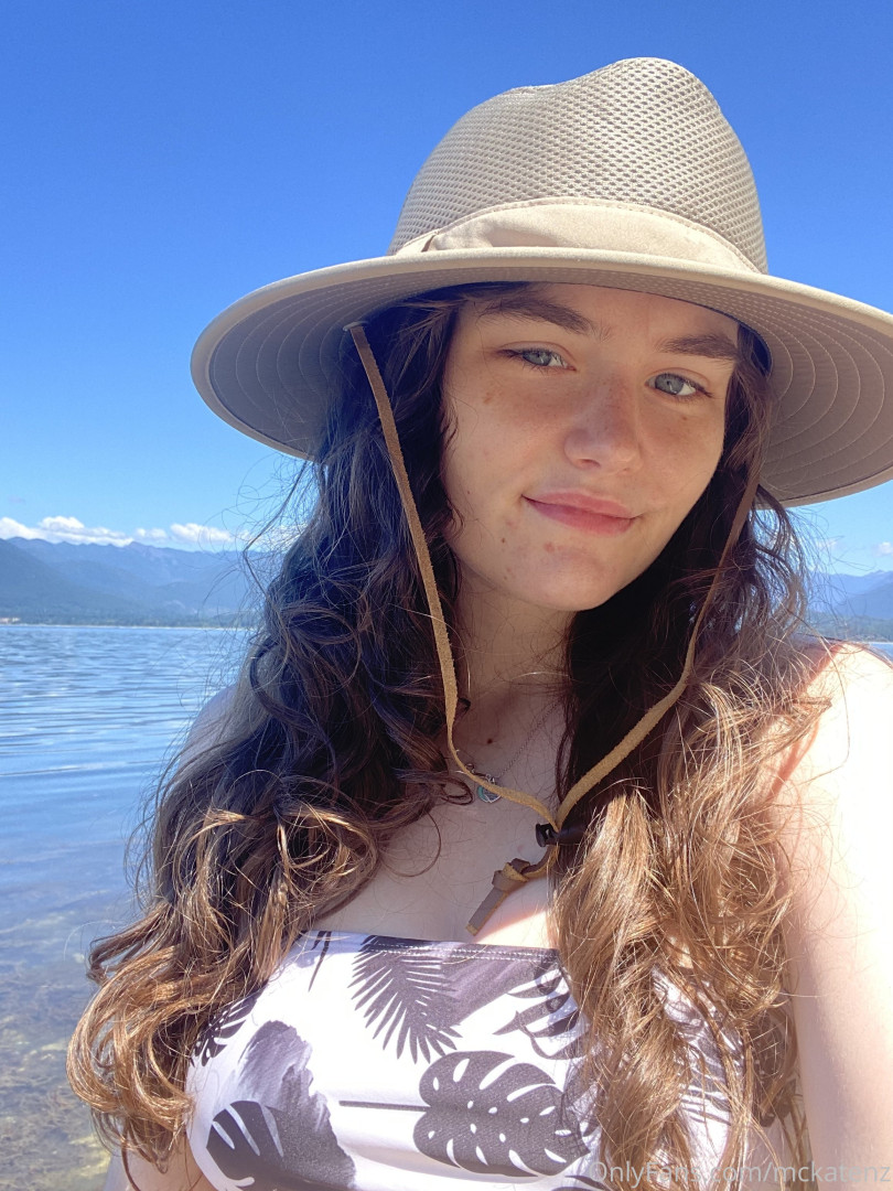 Photo by mckatenz published on May 21,2023 18:53:30 - BestThots