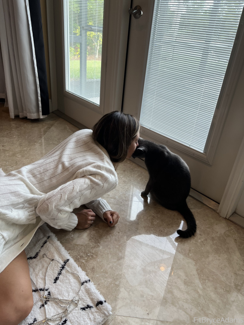 Photo by fitbryceadams published on August 31,2023 05:03:55 - BestThots