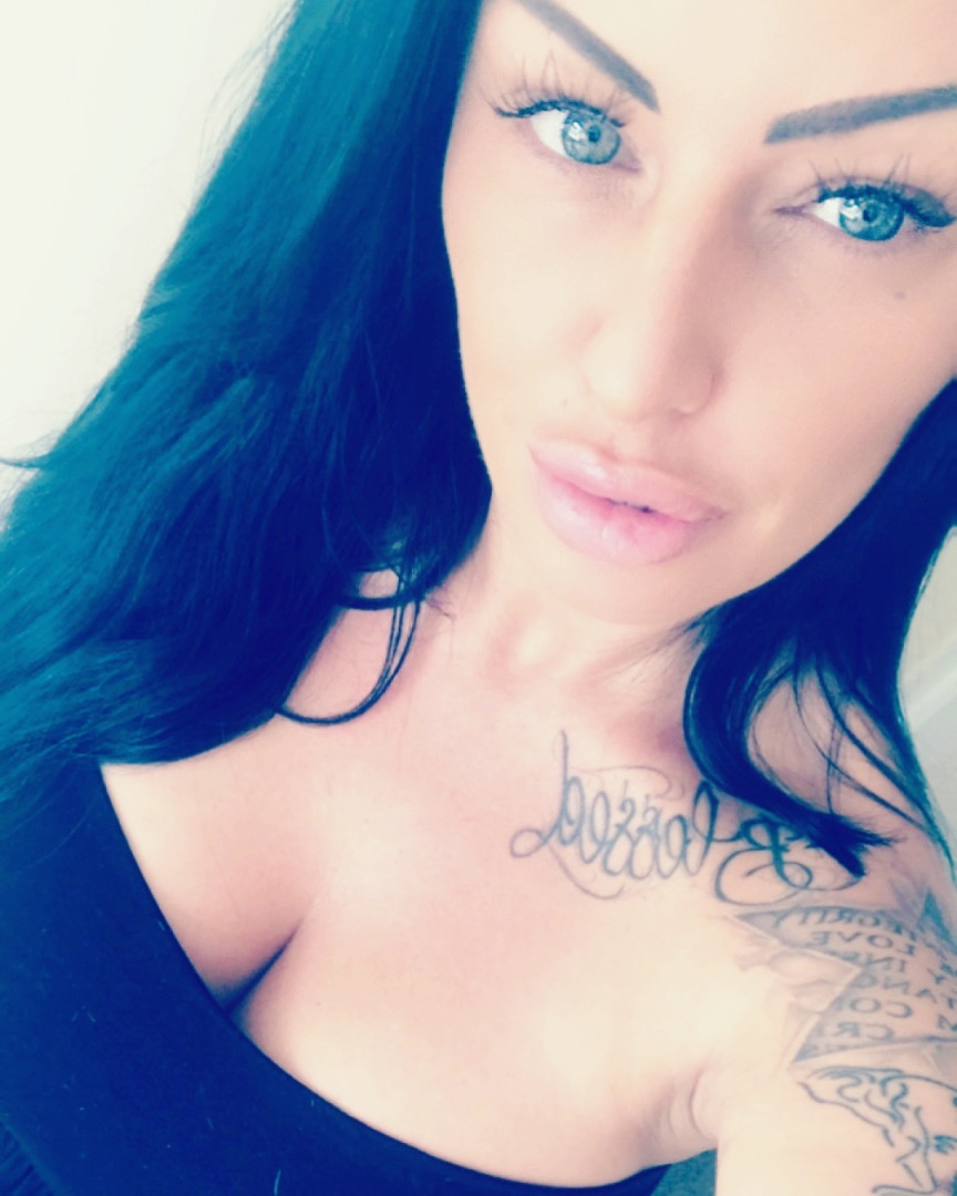 Photo by kerrylouise_xxx published on October 12,2023 23:59:45 - BestThots