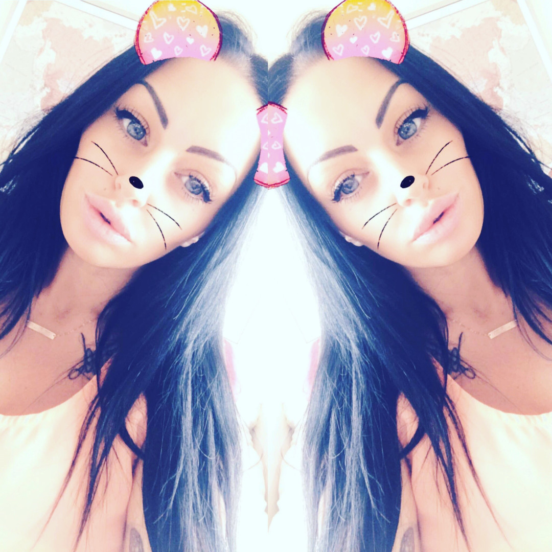 Photo by kerrylouise_xxx published on October 13,2023 01:57:54 - BestThots