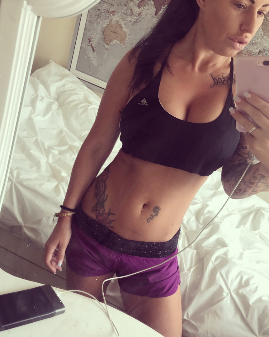 Photo by kerrylouise_xxx published on October 13,2023 02:27:46 - BestThots
