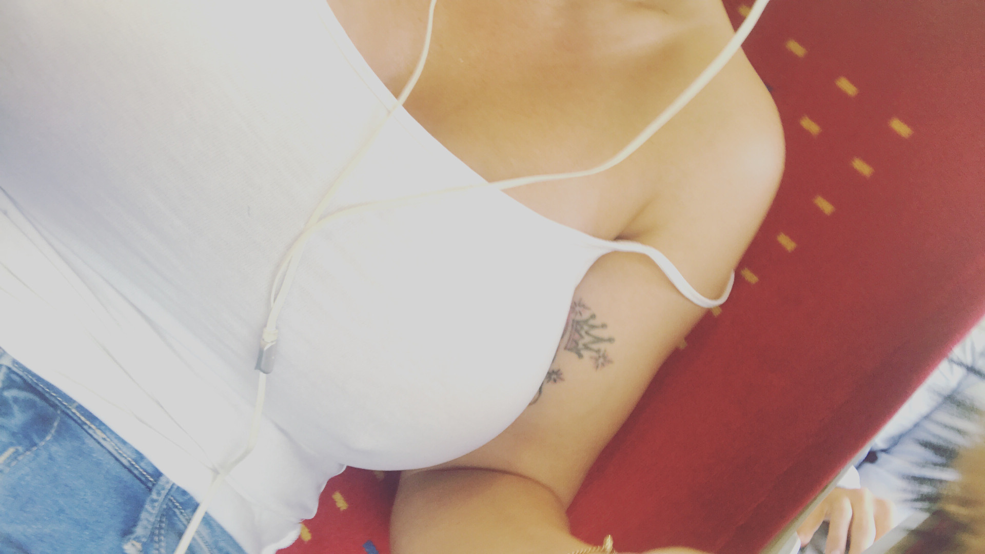 Photo by kerrylouise_xxx published on October 13,2023 02:43:58 - BestThots
