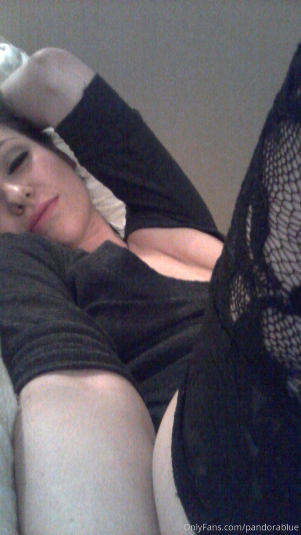 Photo by pandorablue published on October 24,2023 22:22:26 - BestThots