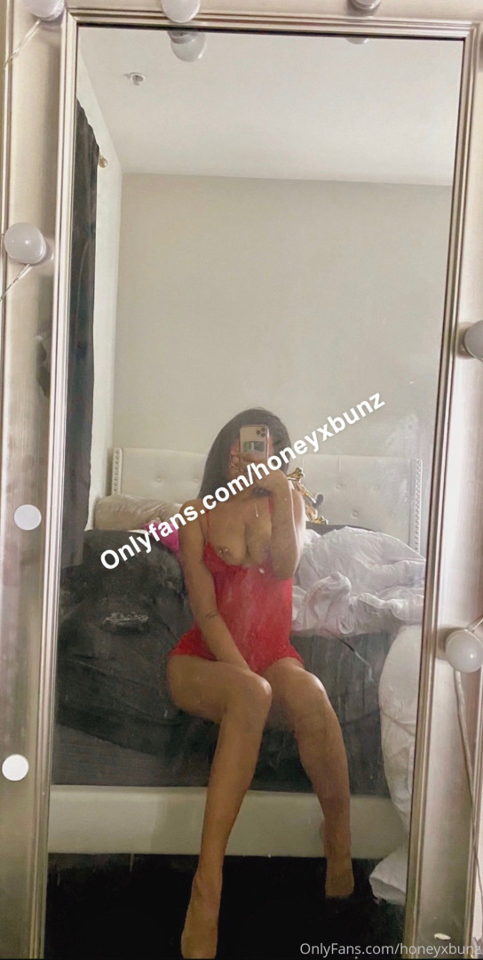 Photo by honeyxbunz published on October 15,2023 23:30:37 - BestThots