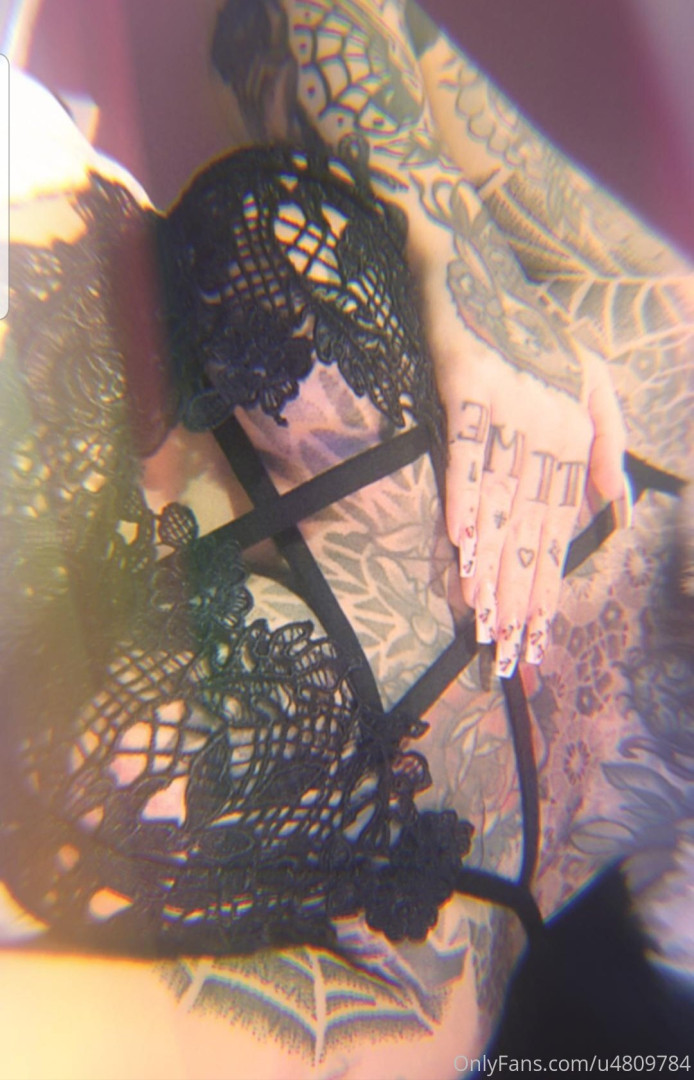 Photo by summerayexo published on June 4,2023 19:17:33 - BestThots